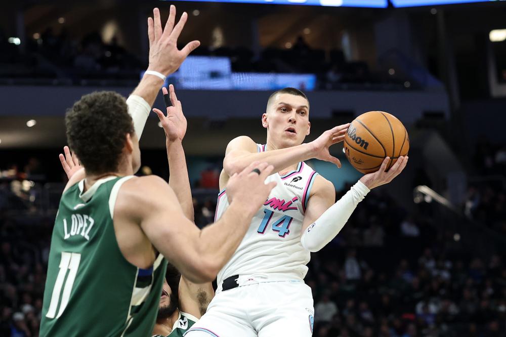 他少数的 他少数的