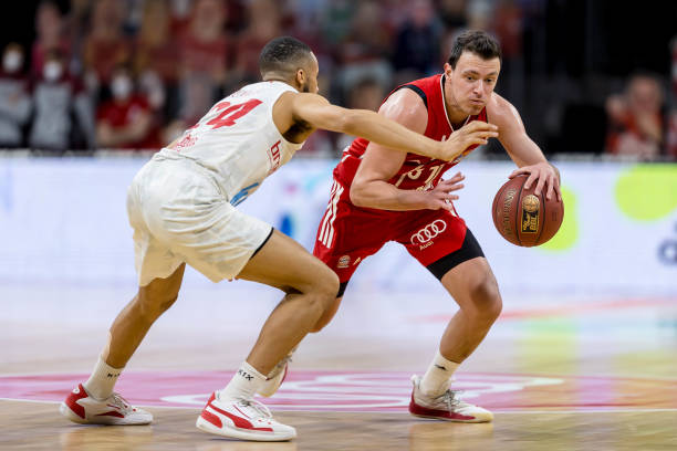 要更多人站 要更多人站