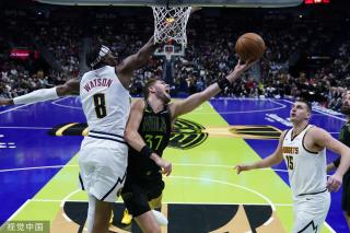 左右脚几乎 左右脚几乎